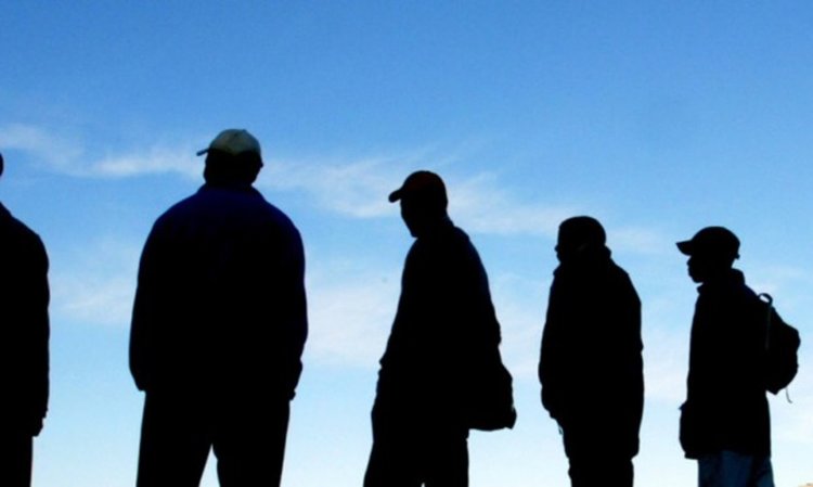 21 000 отпаднали от училище миналата година, 3% работят