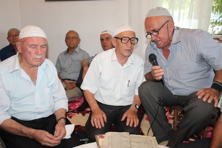 Семейството на Ресми Мурад направи мевлид в Горно Прахово