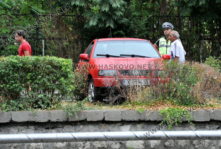 Черен петък и малък дявол по улиците в Хасковско