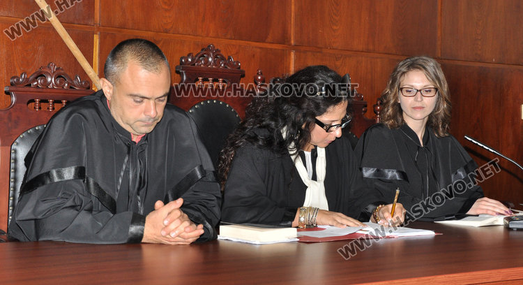 Съдебният състав