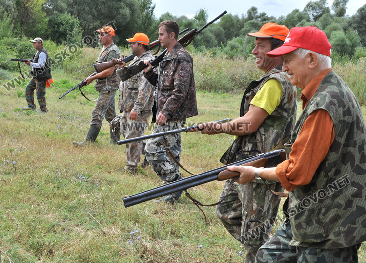 По 4 гургулици на дуло в първия ден на откриване на лова