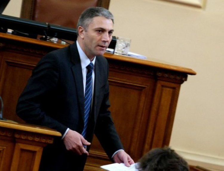 Карадайъ: Виждаме действия за разделение на обществото 