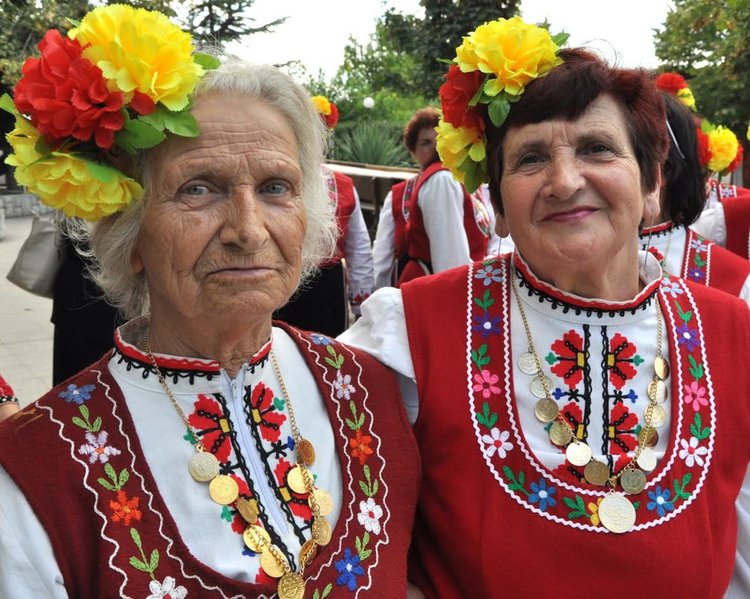 Втори ден в Добрич продължава фолклорния празник, посветен на Богодорица