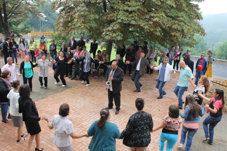 Чубрика кани на събор-мевлид