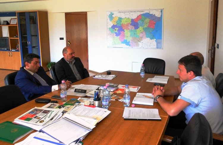 Горските с призив към общините в Смолянско да облекчат добива на дървесина за местното население