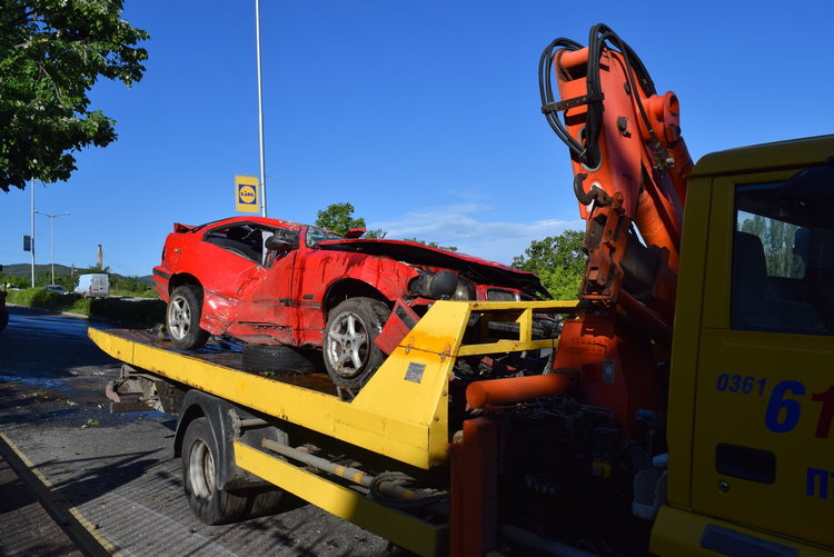 Немско возило отказва предимство на руско,къртят ламарини