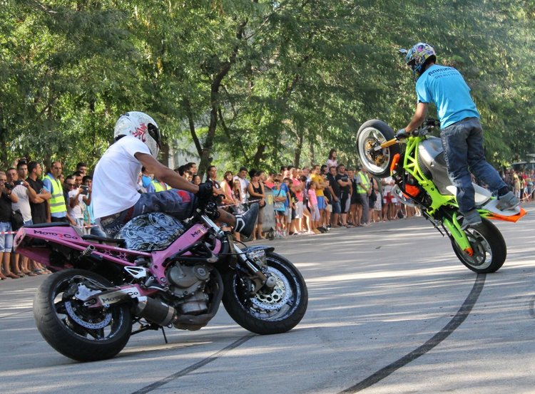 Мото шоу и каскади пак в програмата за празника на Димитровград