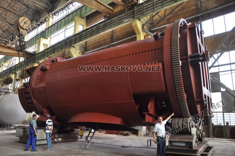 Уникален конвертор за металургията изработиха в Химмаш, за първи път в страната 