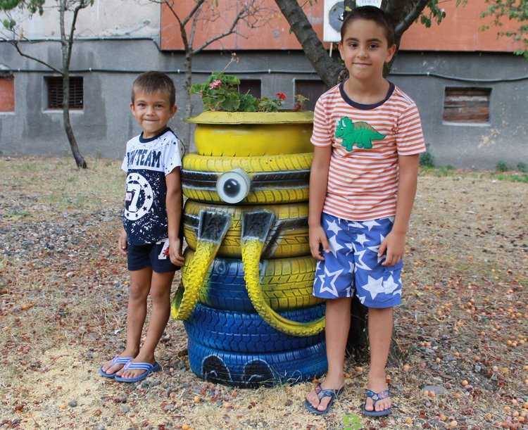 Миньоните са едни от любимите фигури на децата