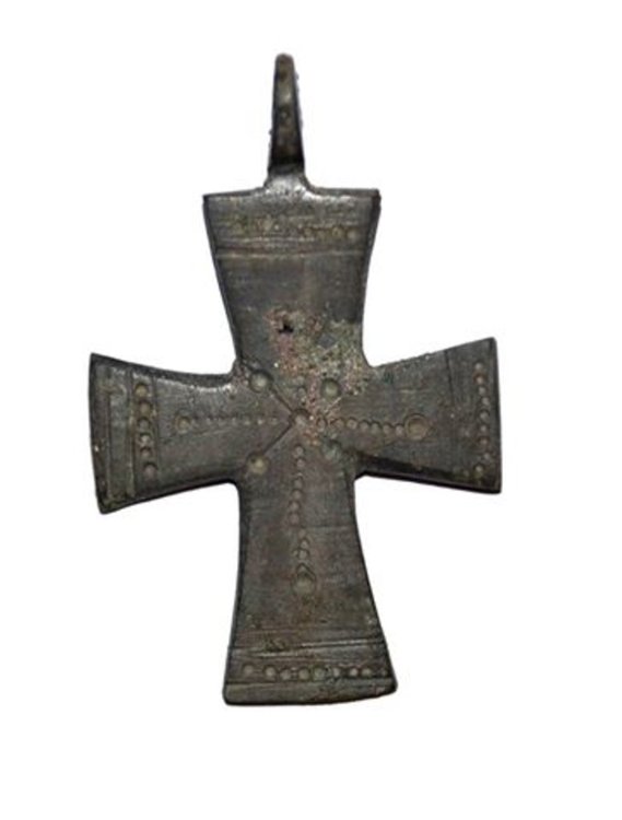 Иманяри разкопаха и Лютица, искат полиция да пази крепостта