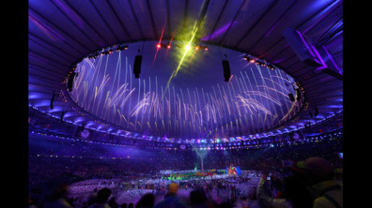 Олимпиадата бе закрита с пищен спектакъл