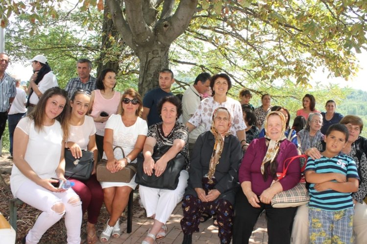 Ресми Мурад в Чубрика: Нека да бъдем заедно в трудните моменти и в празника