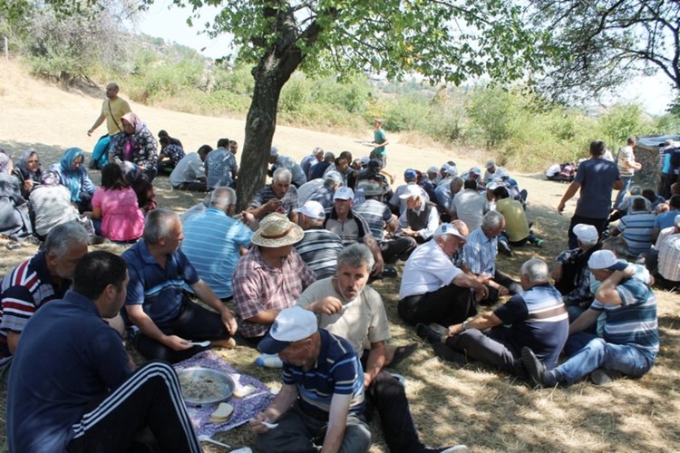 Юбилеен 20-ти мевлид за здраве и берекет в Долно Прахово