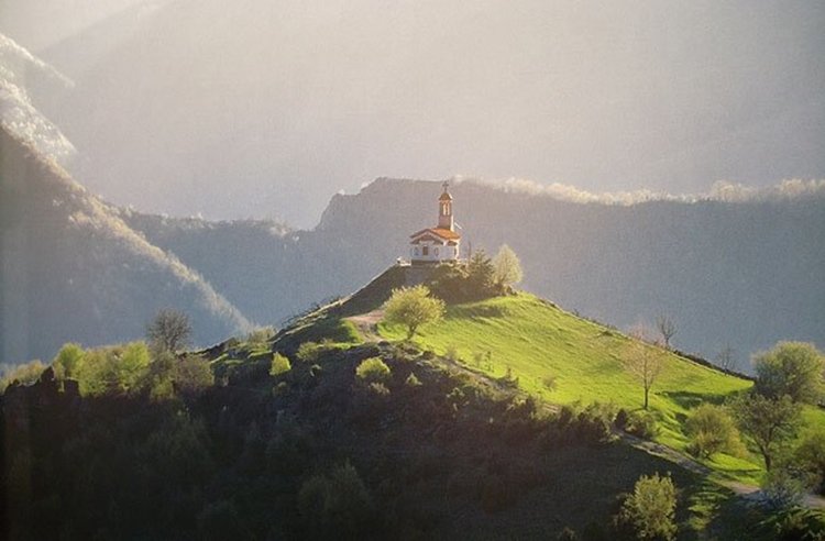 "Магията на Родопите" полетя със самолетите на „България Ер”