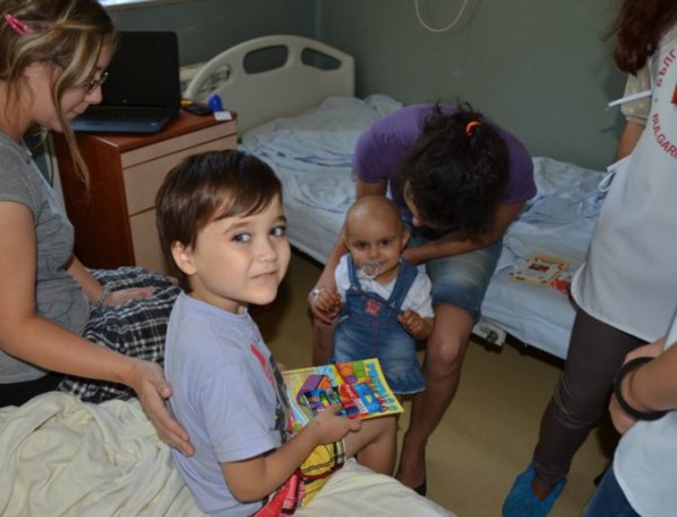 Кампания на Sofia Fun Fest и БЧК зарадва много онкоболни деца  