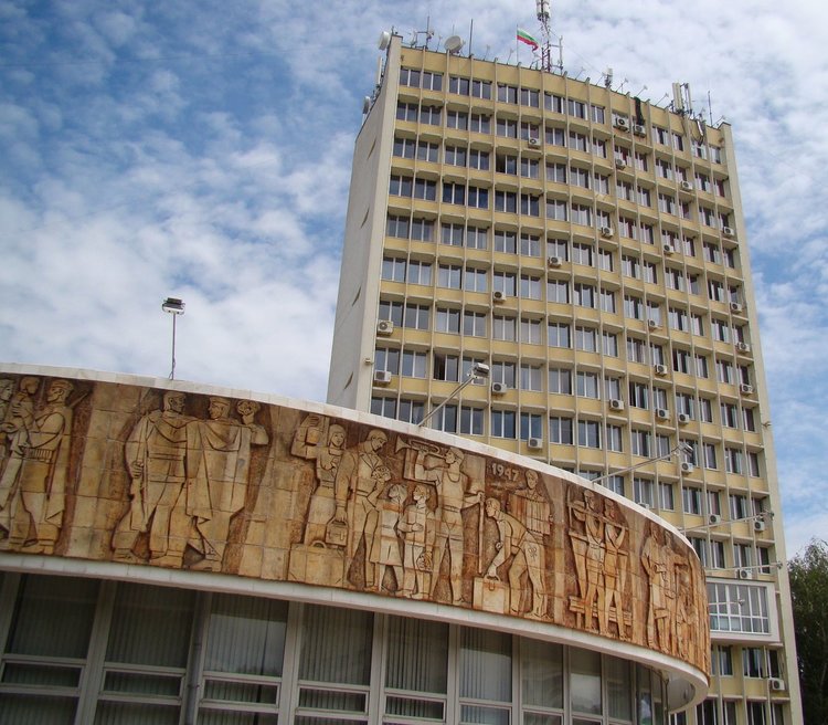 Тържествена сесия на Общински съвет -Димитровград ще се състои на 2 септември от 19 часа.