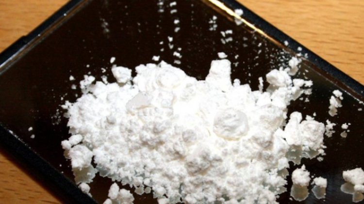 Задържаха 16 годишен младеж от Девин с над 200 грама синтетична дрога