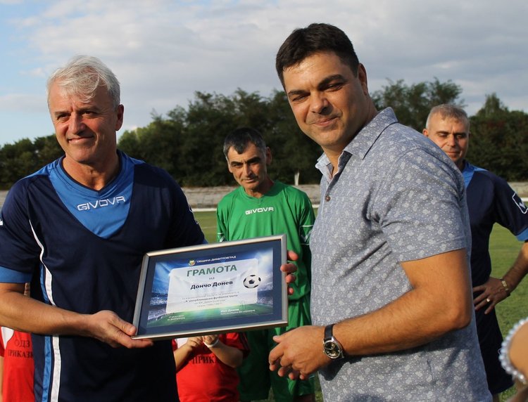 "Берое" победи след дузпи звездния отбор на ФК "Димитровград" 