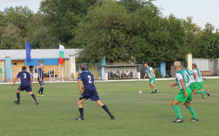 "Берое" победи след дузпи звездния отбор на ФК "Димитровград" 