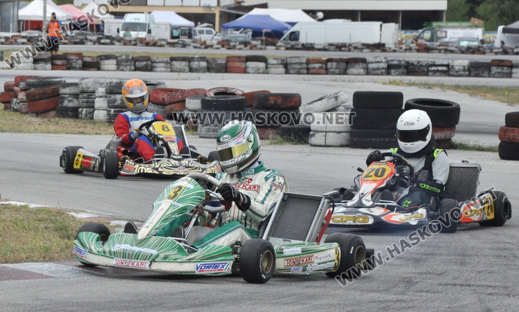 Хасковски пилот втори на републиканското по карт, с шанс за титлата