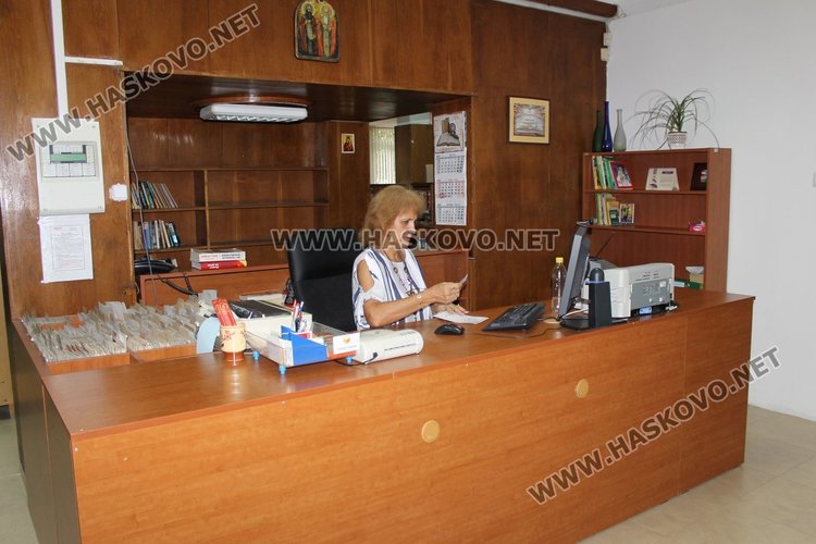 Фоайето на библиотеката