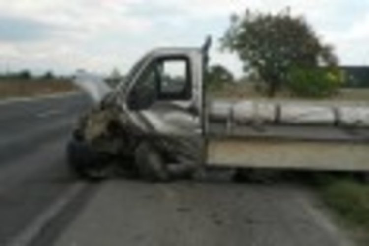 Двама загинаха във верижна катастрофа край Пловдив