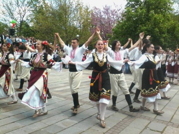 Кулинарно изложение се проведе в Боровица