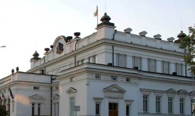 Кои са най-обичаните и най-мразените политици у нас?