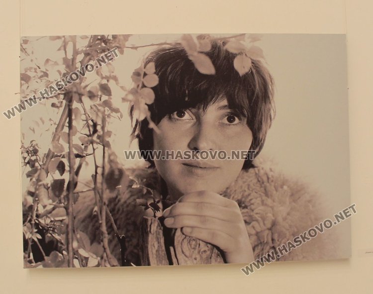 Димитровградчани си спомниха за актрисата Катя Паскалева