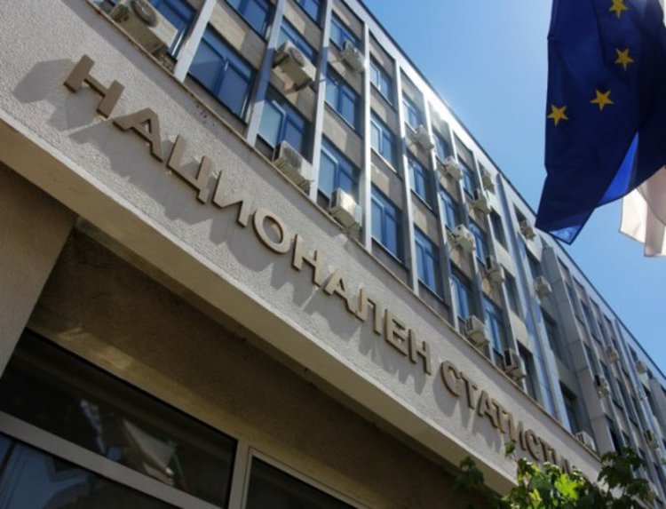 Реалните осигурителни доходи са се повишили средно със 7%  