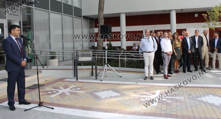 Кметът Иво Димов поздрави присъстващите