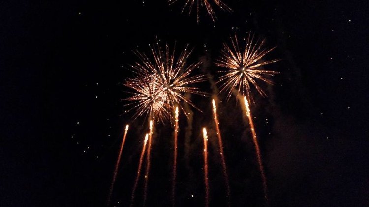 "Легендите" пяха за 69-ия рожден ден на Димитровград