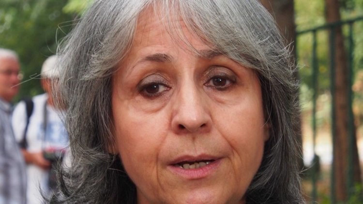 Попова: Величав е всеки подвиг, който защитава интересите на народа