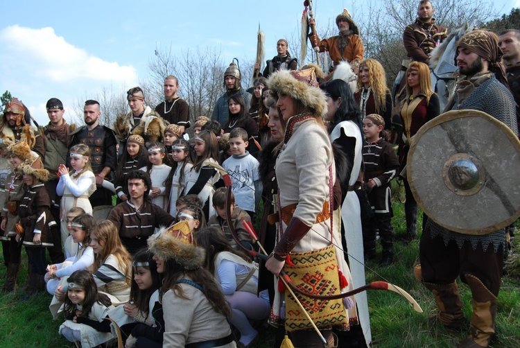 Духът на Аспаруховите българи възкръсва в Кенана