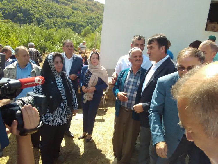 Кметове и депутати от ДПС уважиха традиционния събор в крумовградското село Бук