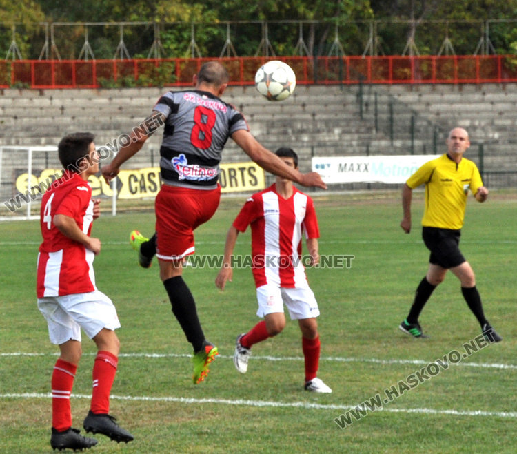 Отново футбол на „Ямача”, 6 гола в първото дерби