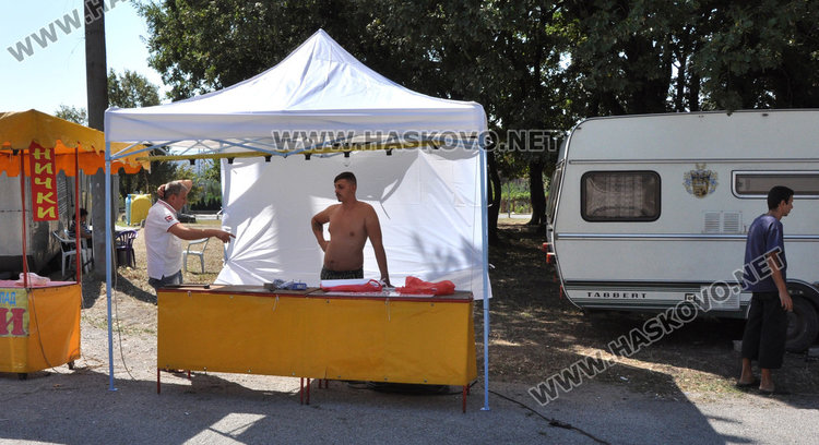 В Кенана палят скарите за панаира, пускат симулатор на скоростно влакче 