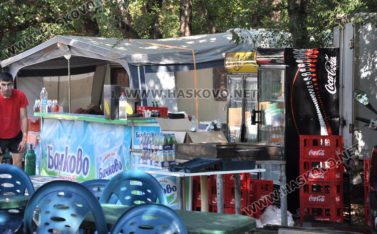 В Кенана палят скарите за панаира, пускат симулатор на скоростно влакче 