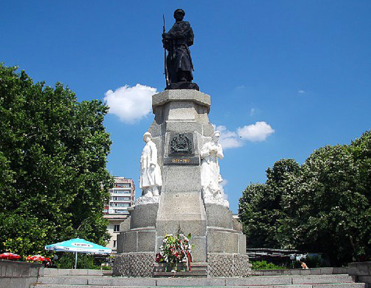 Хасково чества днес 131 години от Съединението на България