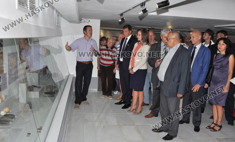 Кмет, областен, депутат и Божидар Димитров откриха зала „Археология“ 
