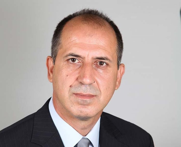 Илия Илиев свиква консултации за състава на РИК за предстоящите президентски избори и национален референдум