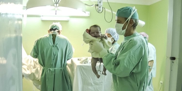 Трайни негативни последици за децата, родени със секцио