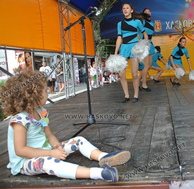 Петгодишен талант обра овациите на Хасково със стихотворение за Левски