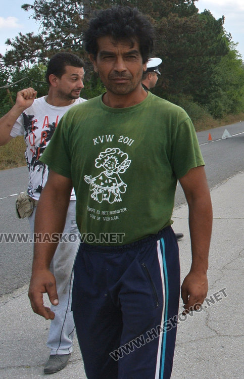 Двамата товарачи Митко Ангелов и Мармуд Расим