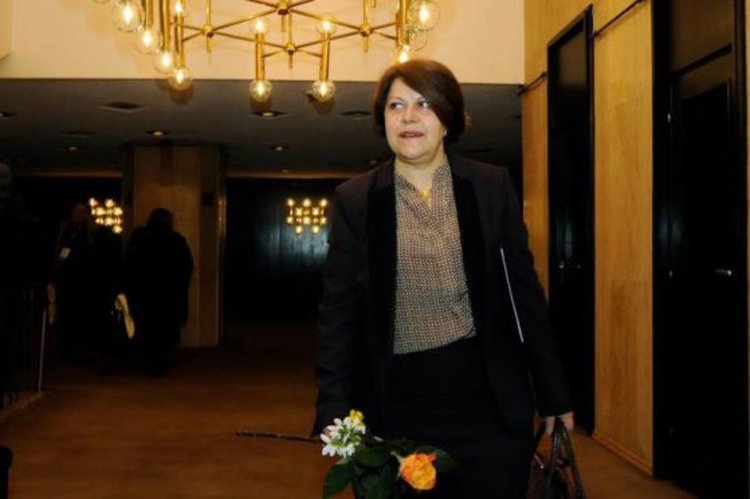 Татяна Дончева атакува "Дондуков" 2 с вице Минчо Спасов