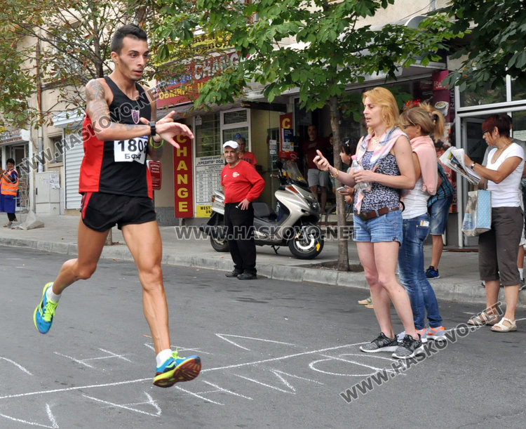 Стоян Владков