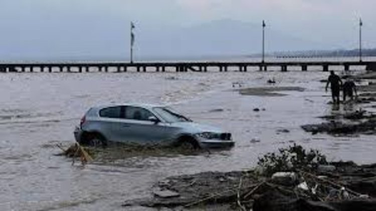 Извънредното положение в Солун и Пелопонес ще продължи 6 месеца