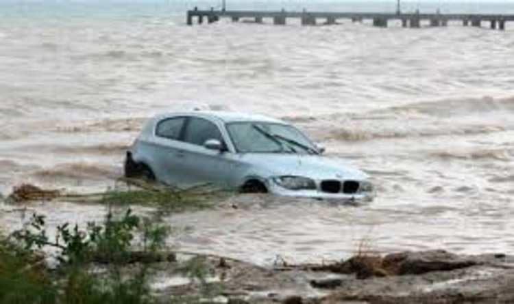 Извънредното положение в Солун и Пелопонес ще продължи 6 месеца