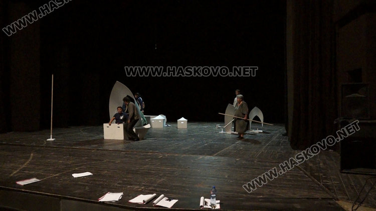 Потомка на Кръстьо Сарафов е едно от новите попълнения в трупата на Родопския драматичен театър 