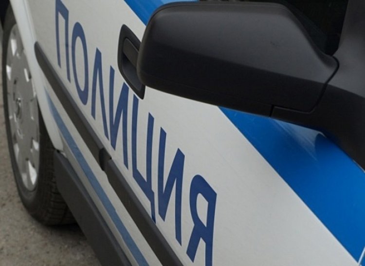 Мъж беше пребит с метални тръби в София